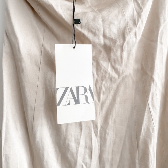 ZARA Gathered Tie Front Halter Dress - Picture 3 of 9